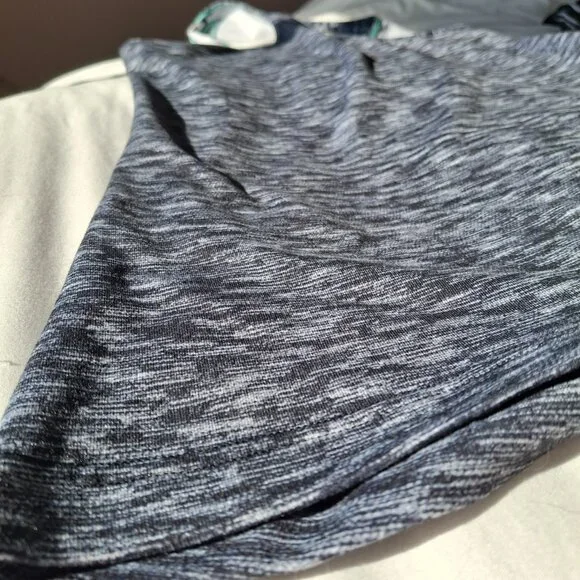 Lululemon Racerback Tank Top - Picture 4 of 6